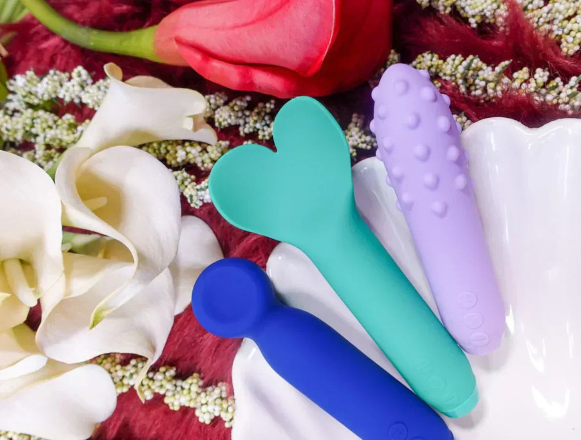 Review: Je Joue Amour, Duet, and Vita Rumbly Bullet Vibrators
