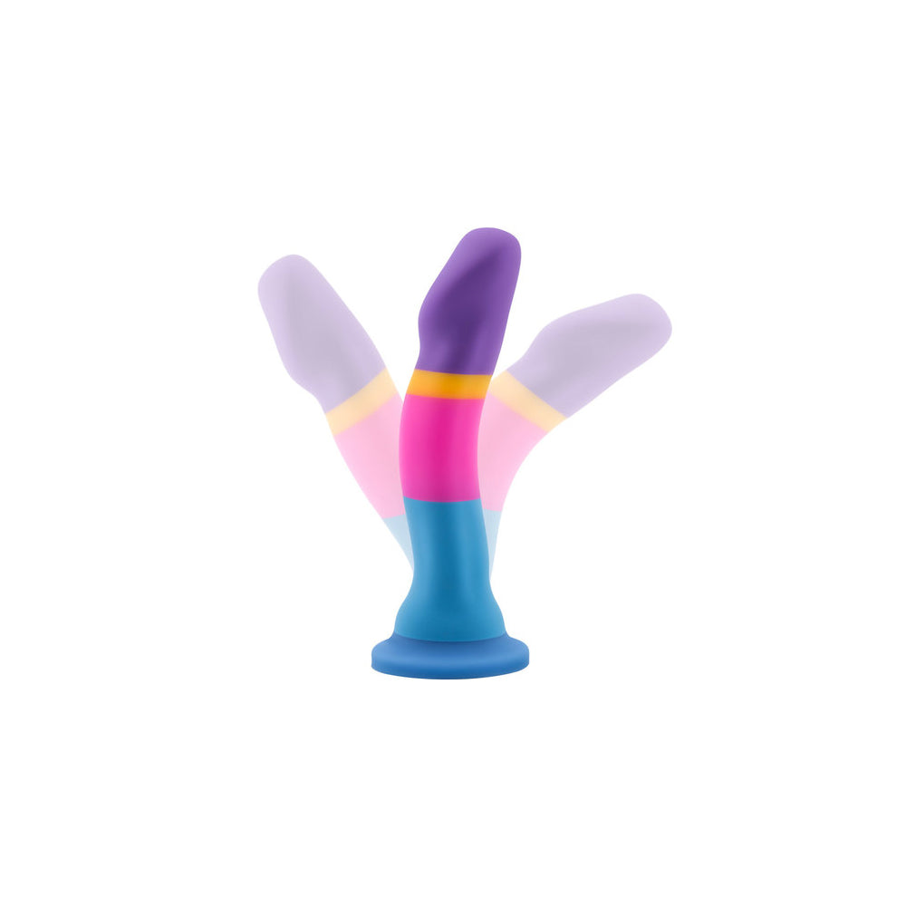 Blush Avant D1 Hot 'n' Cool Suction Cup Base Silicone Dildo