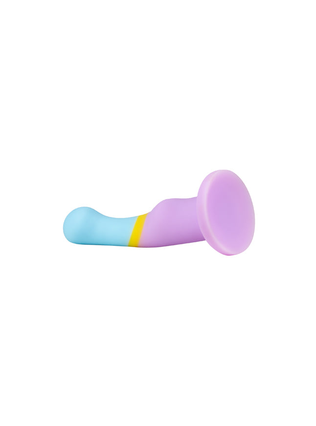 Blush Avant D14 Heart of Gold Suction Cup Base Silicone Dildo