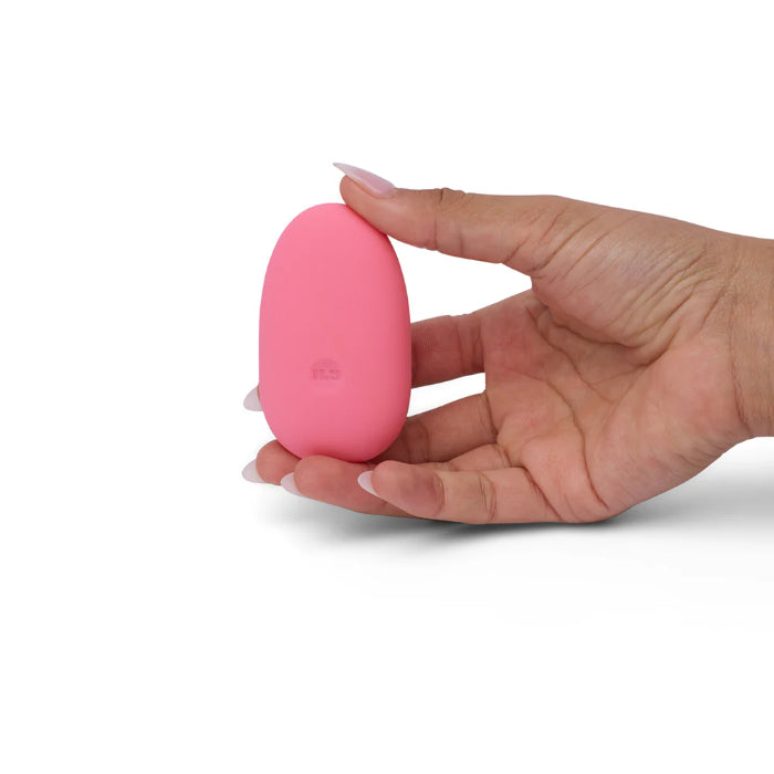 ILY by Je Joue The Pebble Squishy Rechargeable Pebble Shaped Bullet