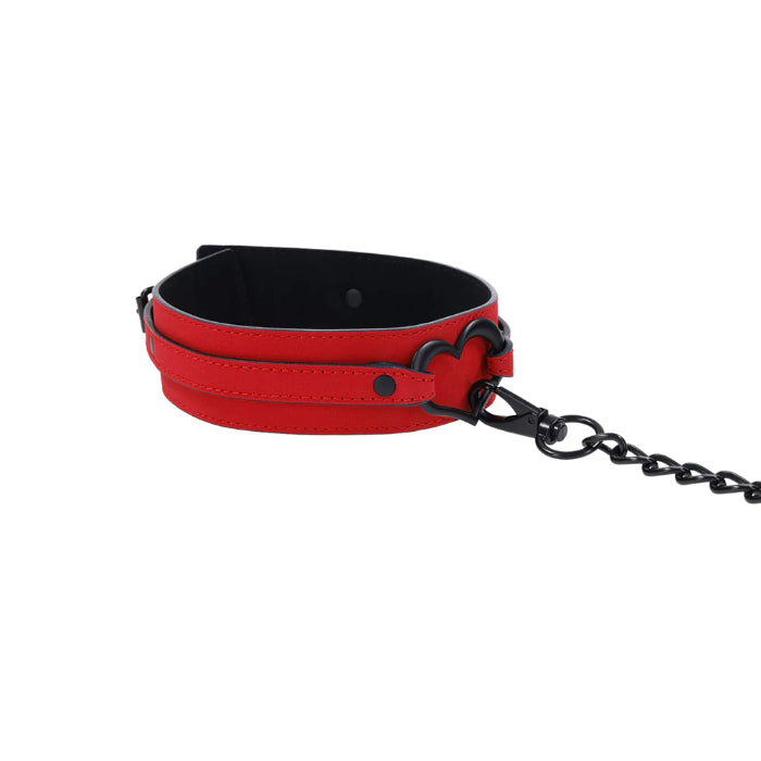 Sportsheets S&M Amor Heart Detail Collar and Leash
